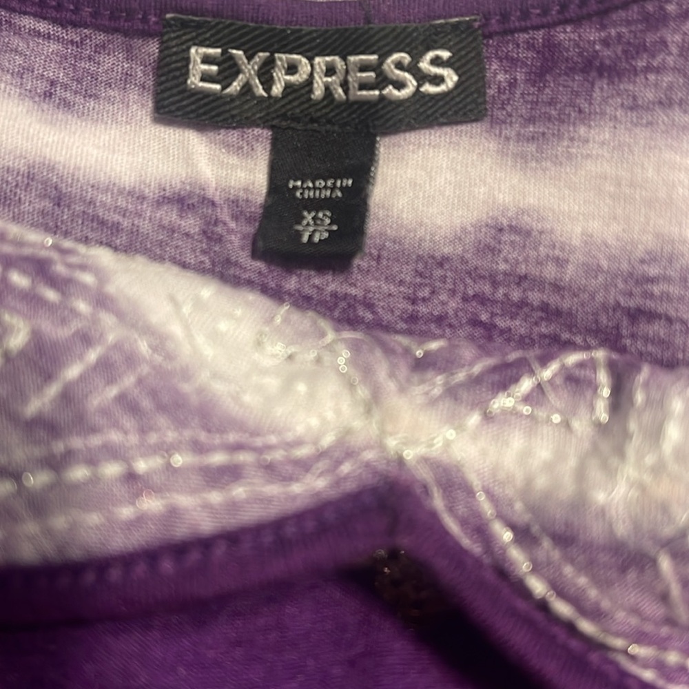 Express tank in purple and white tie dye with embellishments size XS NWOT - Picture 6 of 7